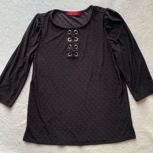 NWOT Love Scarlett Top